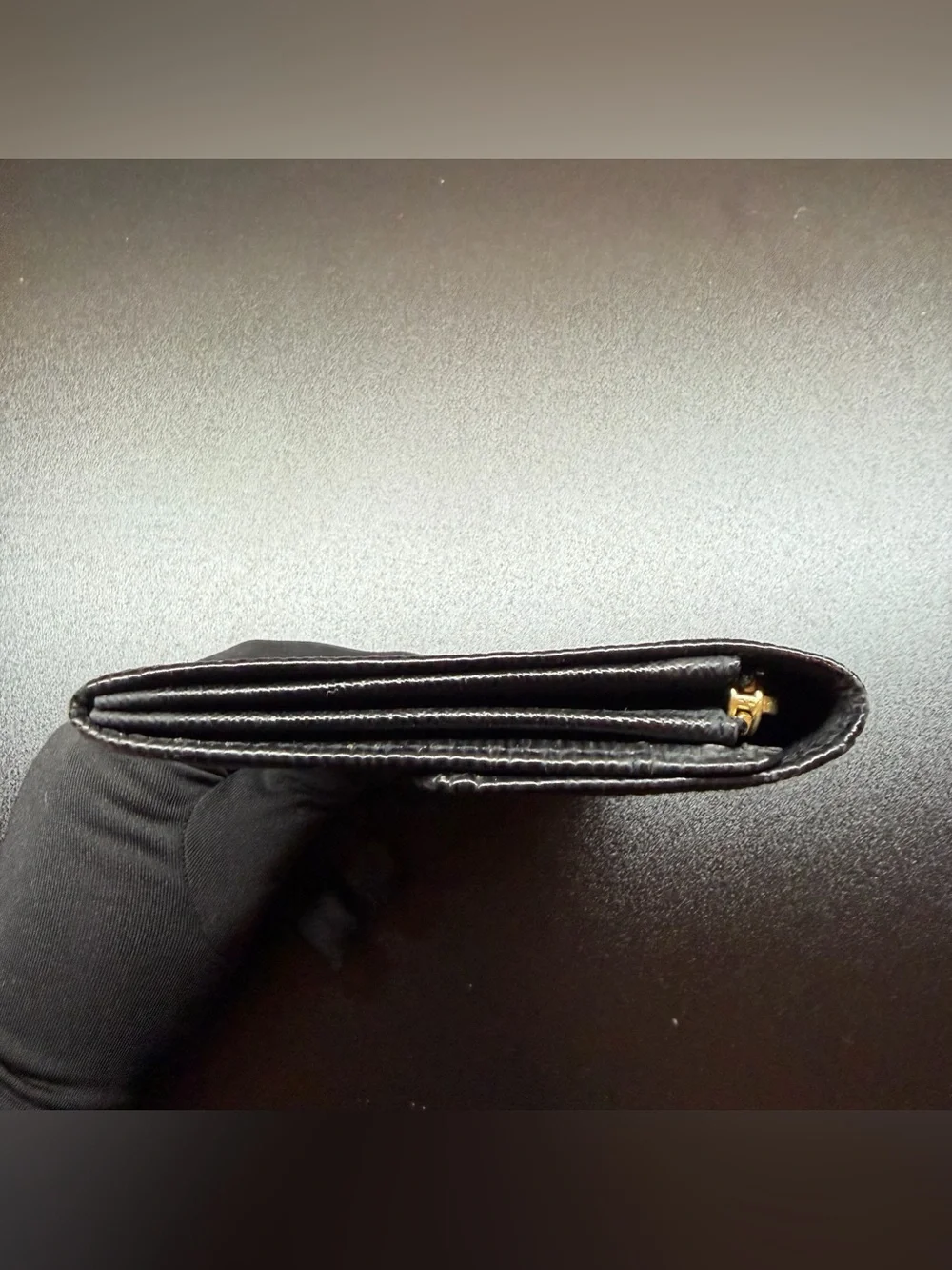 Louis Vuitton Black Epi Sarah Wallet